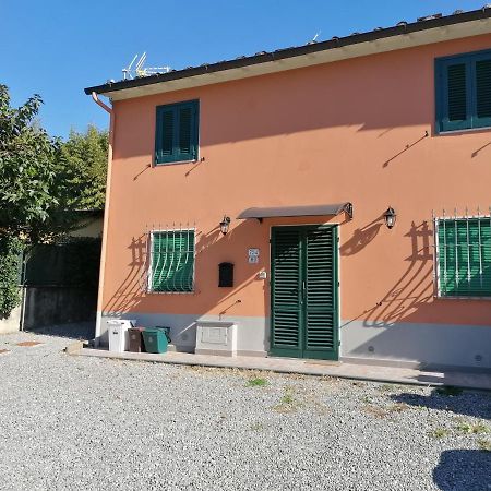 Casa di corte indipendente Lucca Esterno foto